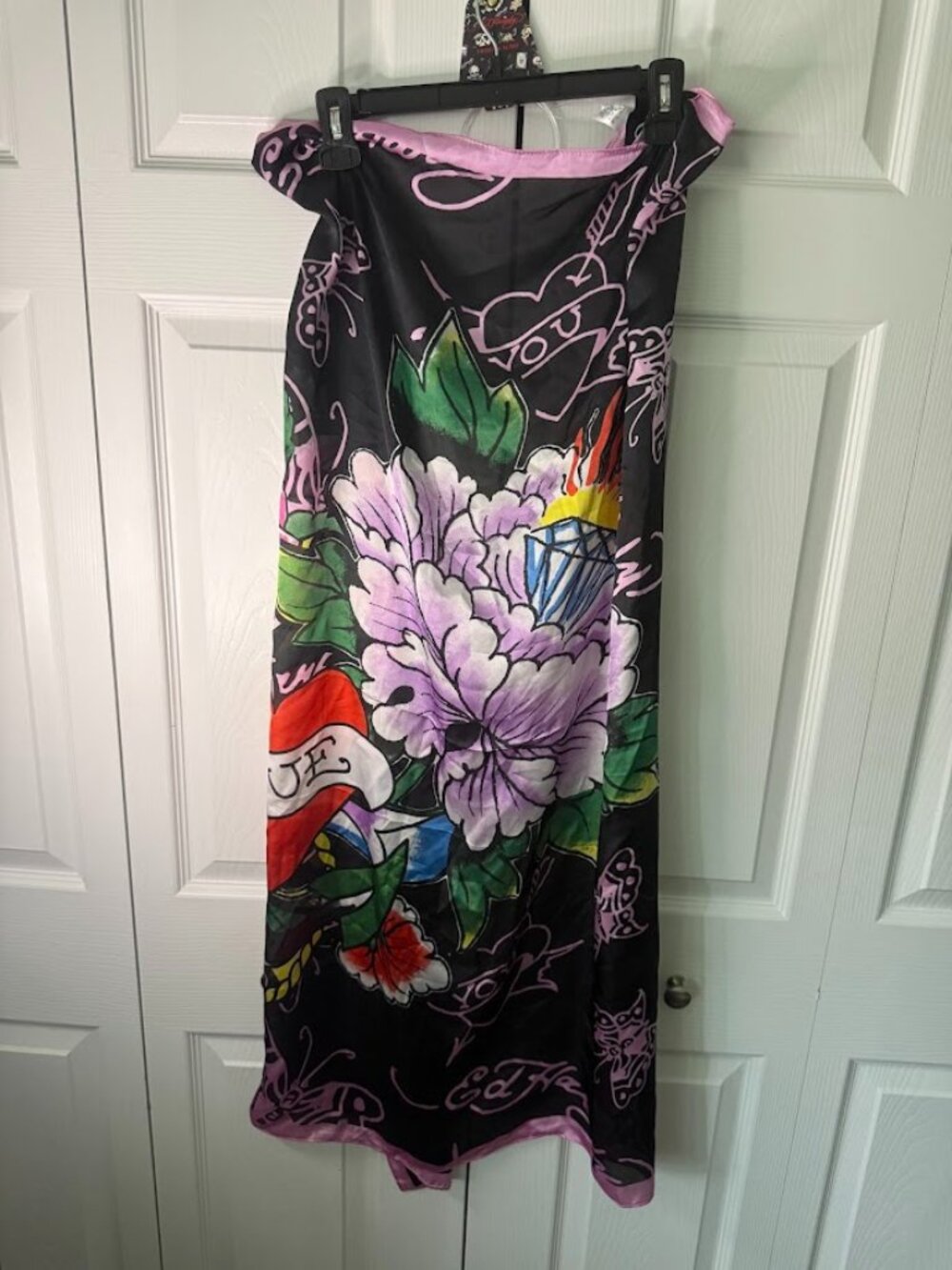 Ed Hardy‎ Love Kills Slowly Scarf 42”x42”